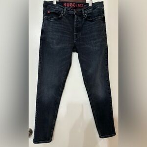 HUGO BOSS Hugo 634 Tapered-Fit Jeans in Blue Denim Size